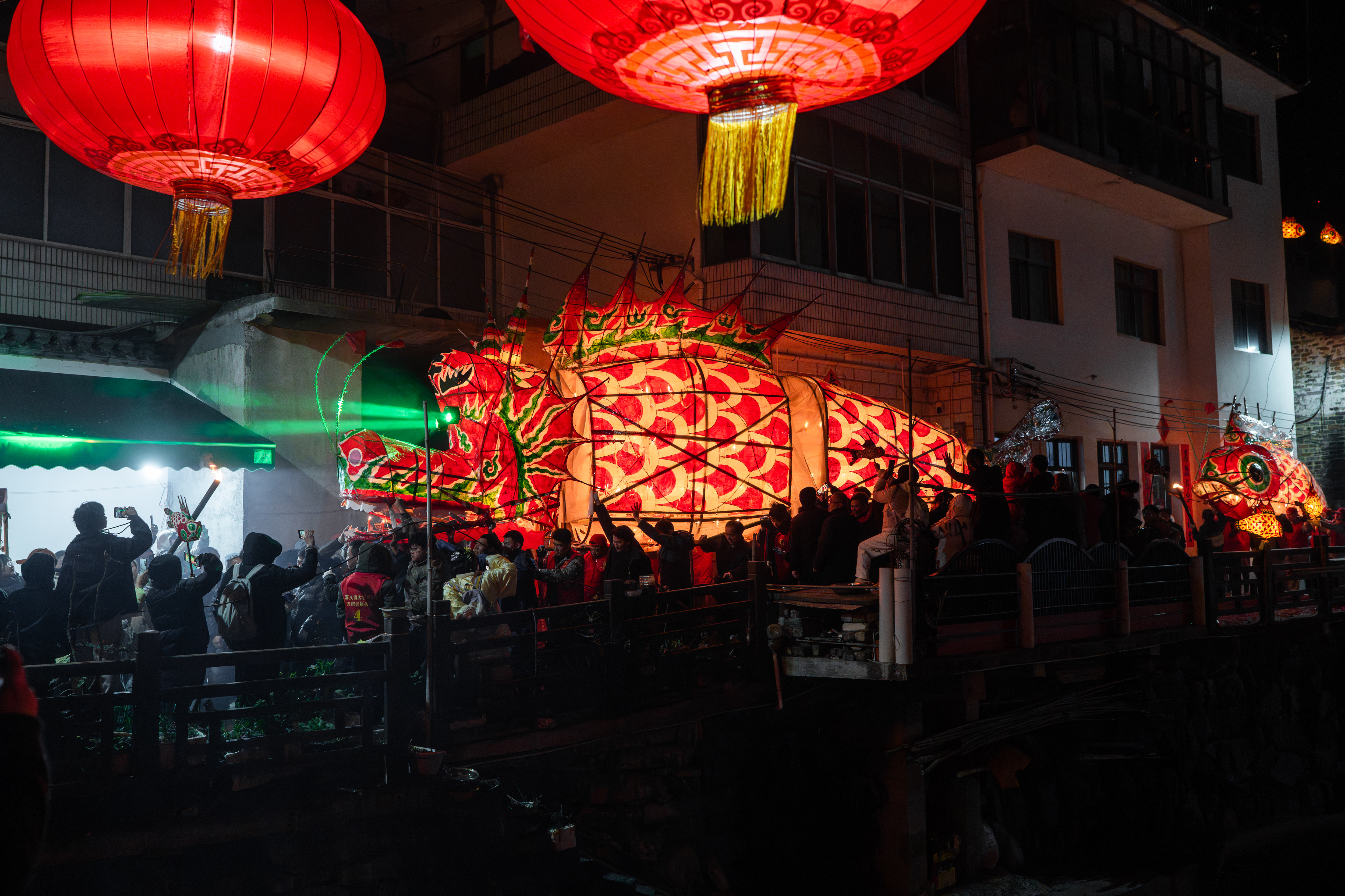 Wangmantian Fish Lanterns: Preserving Huizhou Memories with an MCUV Filter